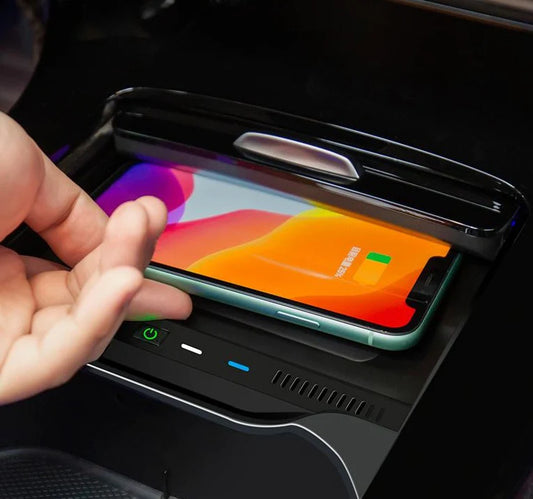 Mercedes-Benz Wireless Charger for GLA--2020-2022
